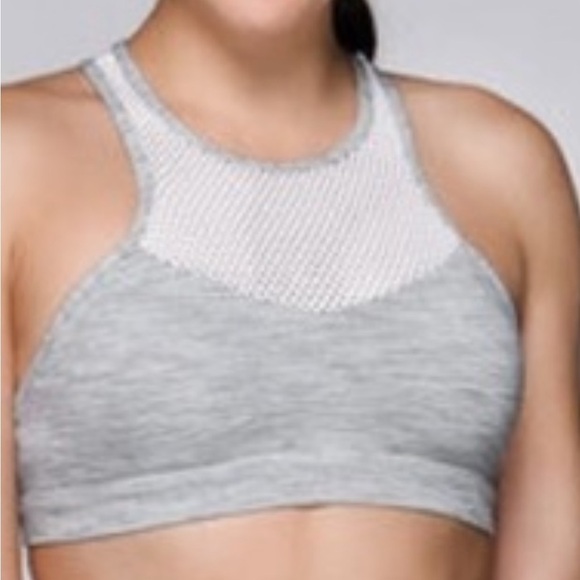 Lorna Jane “ move freely” sports bra Gray marl stripe X Small pre owned - Picture 1 of 10
